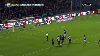Martin Braithwaite Huge Penalty Miss vs Angers!
