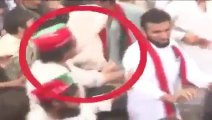PTI Workers Misbehaved Aisha Gulalai in PTI Rally