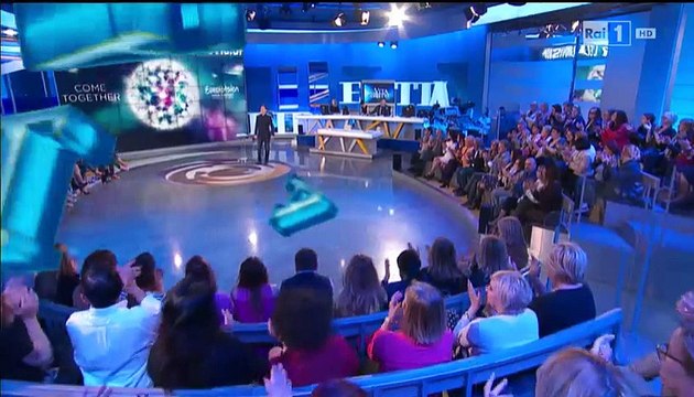 Flavio Insinna in collegamento a La Vita in diretta ,in diretta da Stoccolma per l'Eurovision Song Contest- 13/05/2016,