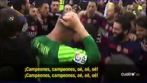 El polémico cántico de los jugadores del Barcelona en la celebración tras ganar la Liga