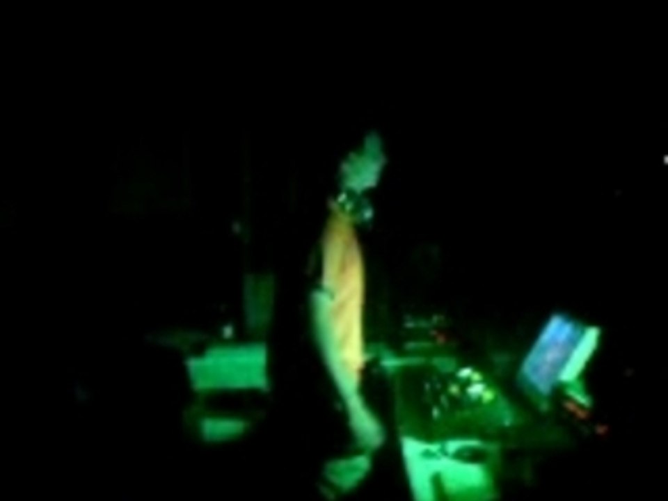 Soirée Ice Iwuy 27 Juin 2007 ( côté DJ )