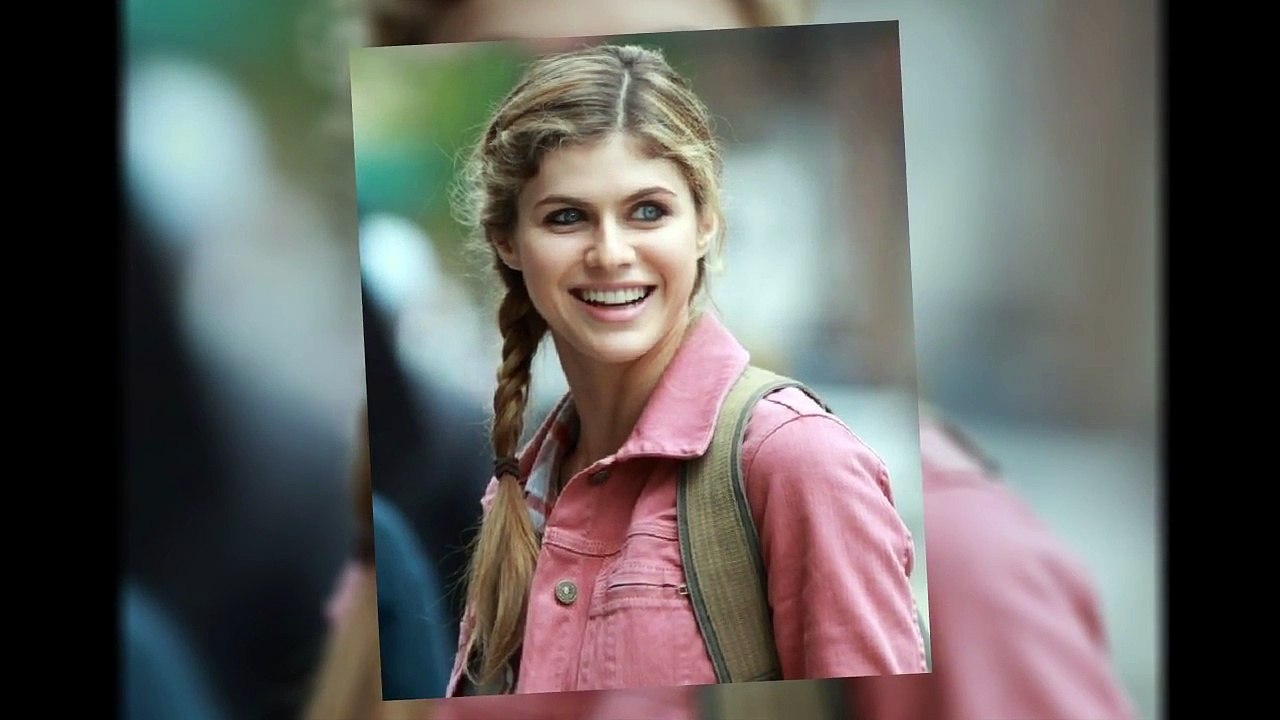 Alexandra Daddario Without Makeup - Celebrity Without Makeup