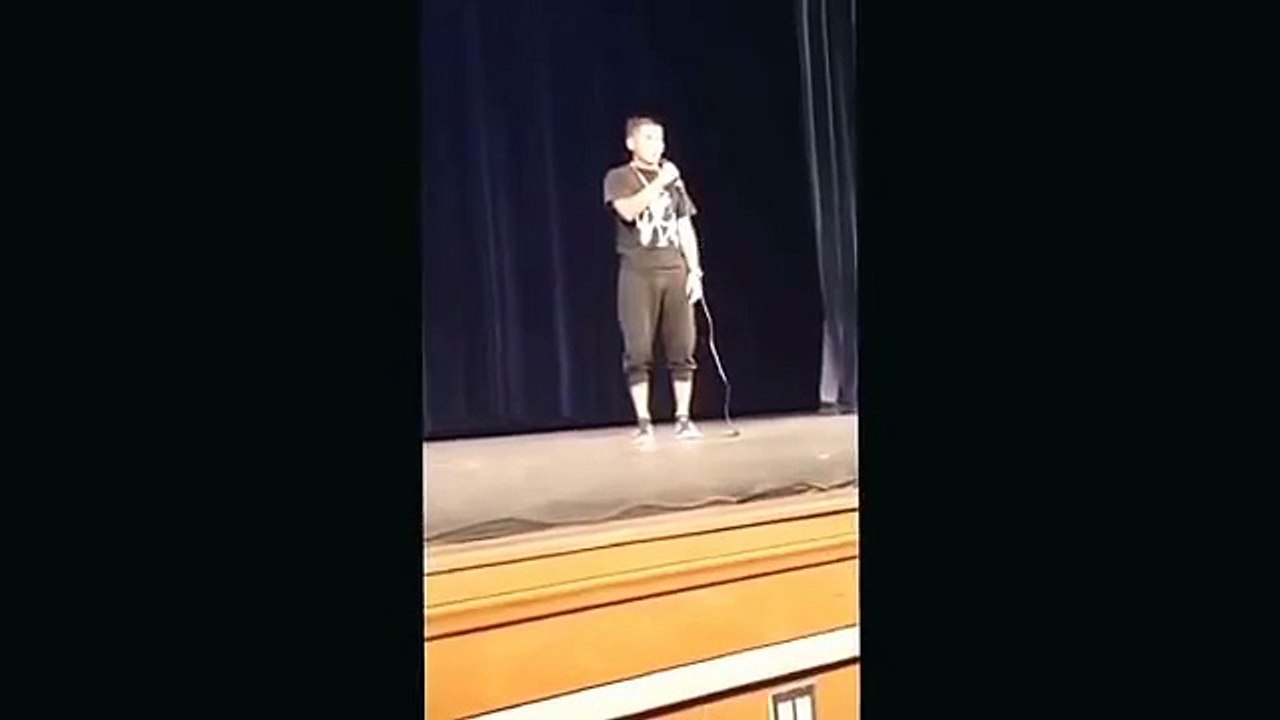 Tupac - All Eyez On Me Performance (Vital Instinct)