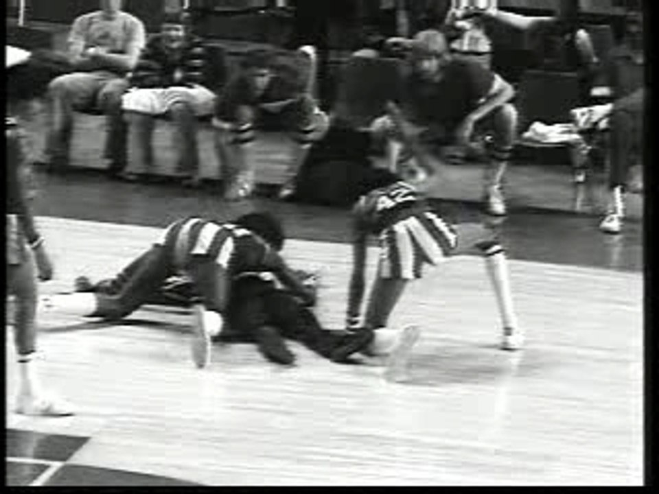 Nba  Harlem Globetrotters [from www.metacafe.com]