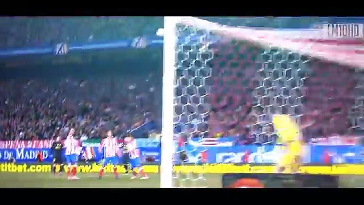 Messi - Vua sút phạt