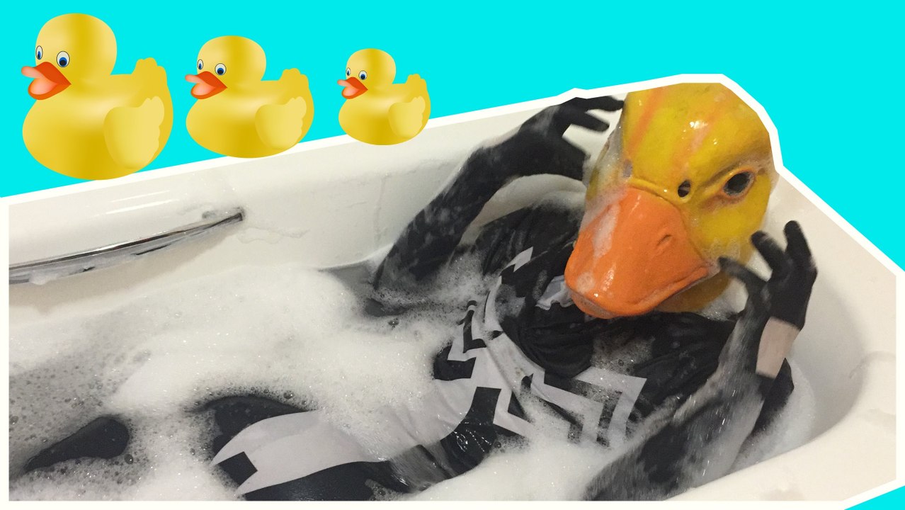 Duck Vs Spiderman Vs Venom BathTime In Real Life - Fun Superhero Bath Time Movie (1080p)