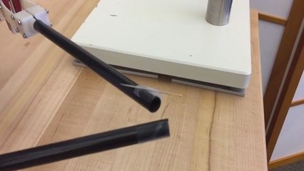 Disney'den iğne deliğinden iplik geçirebilen robot