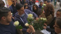 Attentats de Paris: Des jeunes de Molenbeek rendent hommage aux victimes - Le 15/05/2016 à 10h20
