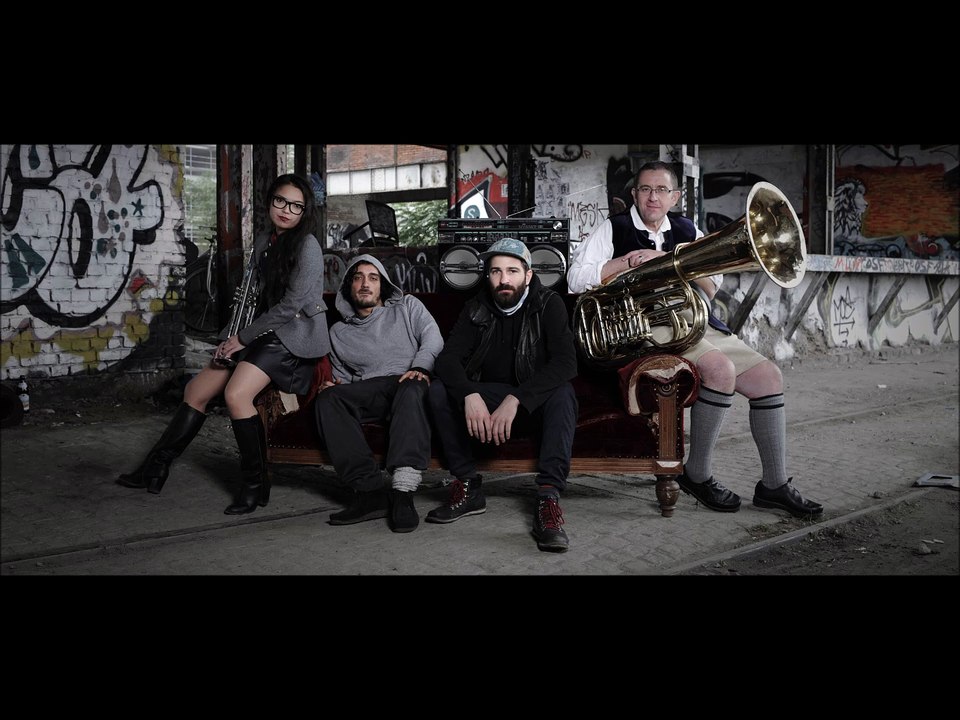 Dicht & Ergreifend - Forever Youngg'sey