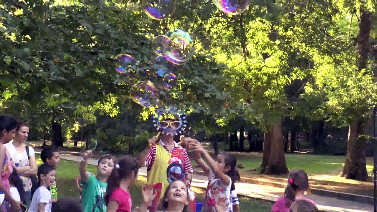 Pavlov-bubble show 1