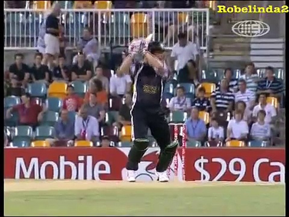 Adam Gilchrist smashes Australia - not fake_ Awesome viewing