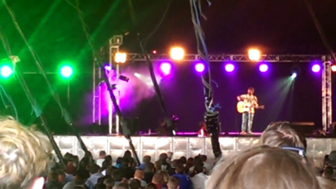 phil Nichol @ leeds festival 2014