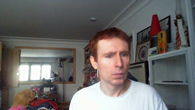 Wiwi égratigne disco queen de Denis Bortek