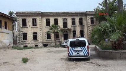 Adana - Boş Polis Binasında Ceset Bulundu