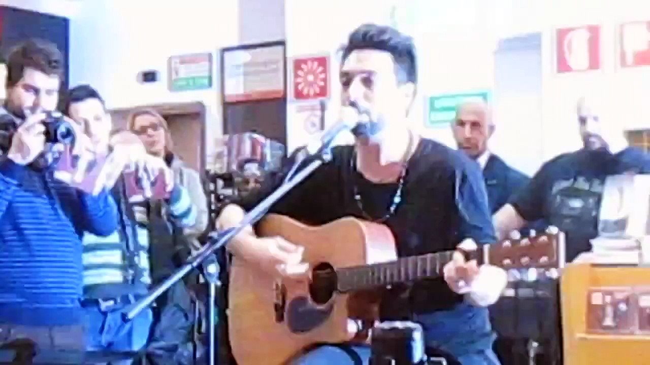 Dedicato a te Francesco Sarcina a Bari La Feltrinelli 5 marzo 2014