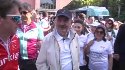 Bakan Müezzinoğlu "Kansere" Karşı Pedal Çevirdi