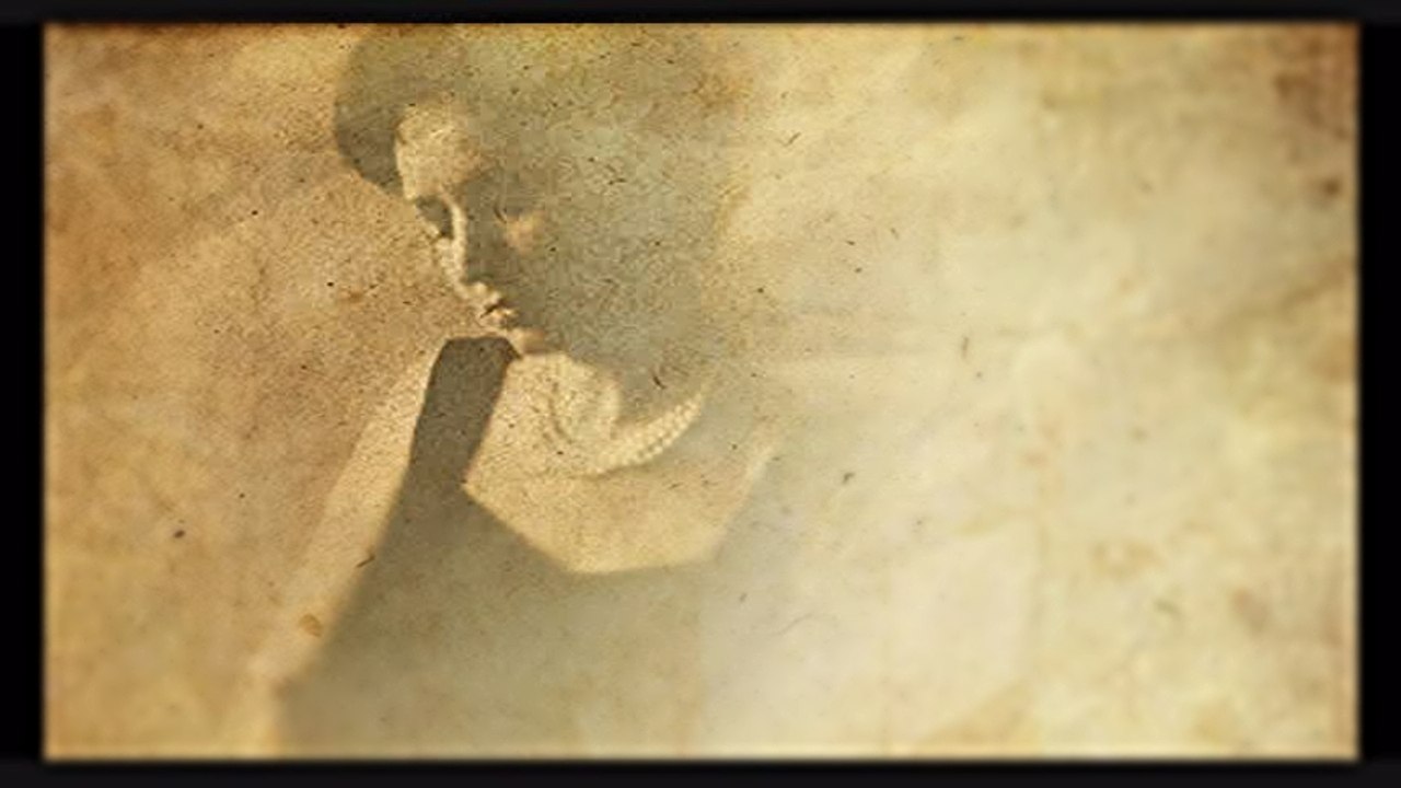 Lepota rečima neopisiva, Svu noć mi bilbil prepeva, izvodi Sonja Perišić