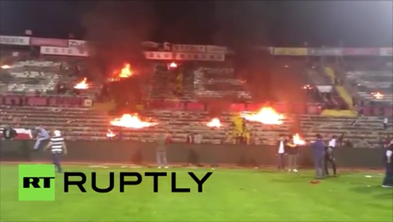 Crazy Eskisehirspor Fans Set Stadium On Fire After A Defeat Video Dailymotion