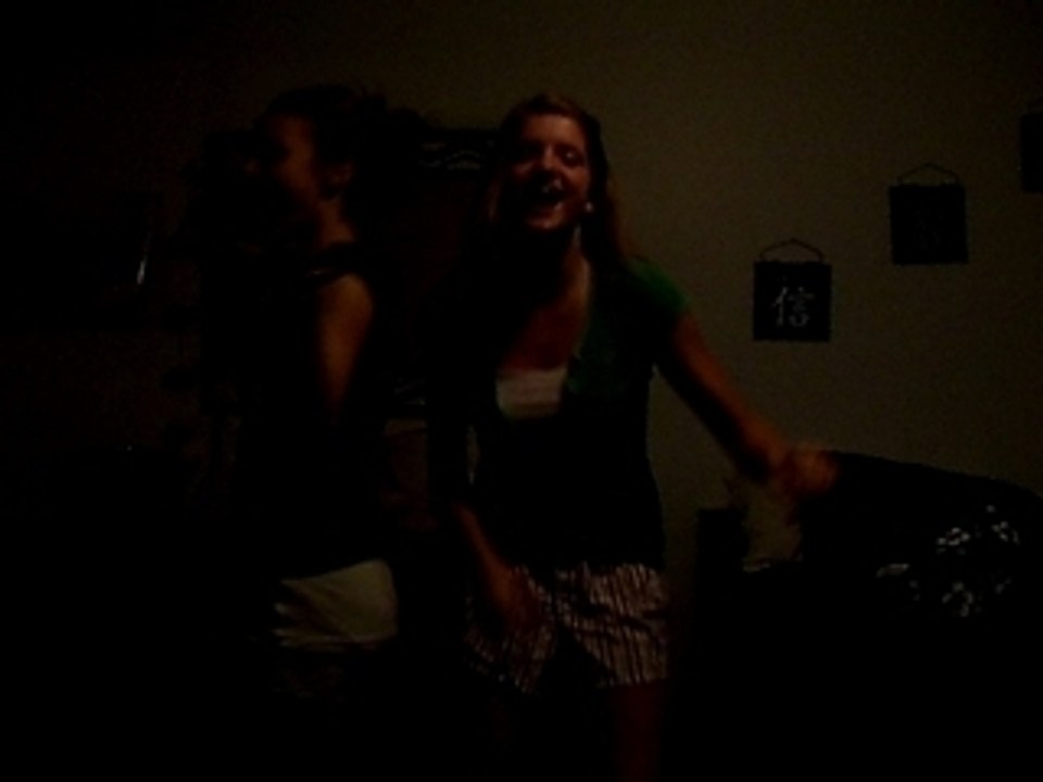 Ladiess we r hott