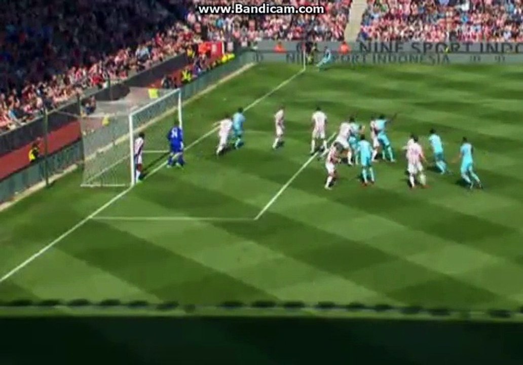 Michail Antonio Acrobatic Strike (0_1)