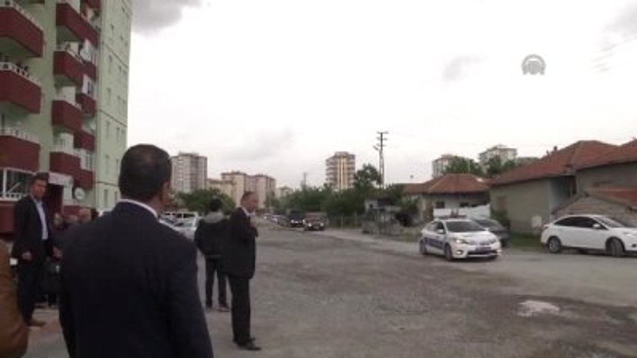 11. Cumhurbaşkanı Gül'den Şehit Ailesin Taziye Ziyareti