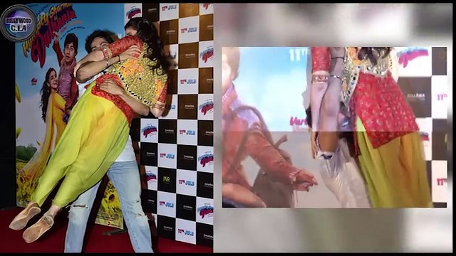 Top 20 WORST Bollywood WARDROBE MALFUNCTIONS _ MUST WATCH
