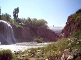 cascate sul confine dell'Iran Turchia