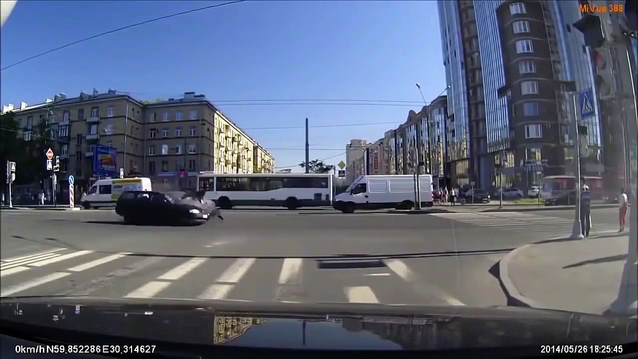 Crazy Car Crash Compilation