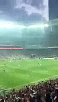 Taraftar şampiyonluğu kutluyor #1 (Beşiktaş-Osmanlıspor)