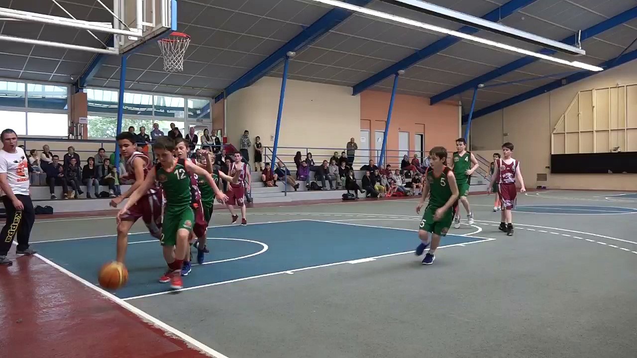 14.05.16 U13 Benjamins  ELAN CHALOSSAIS - COTEAUX DU LUY BASKET 2  Demi Finale  1e Partie