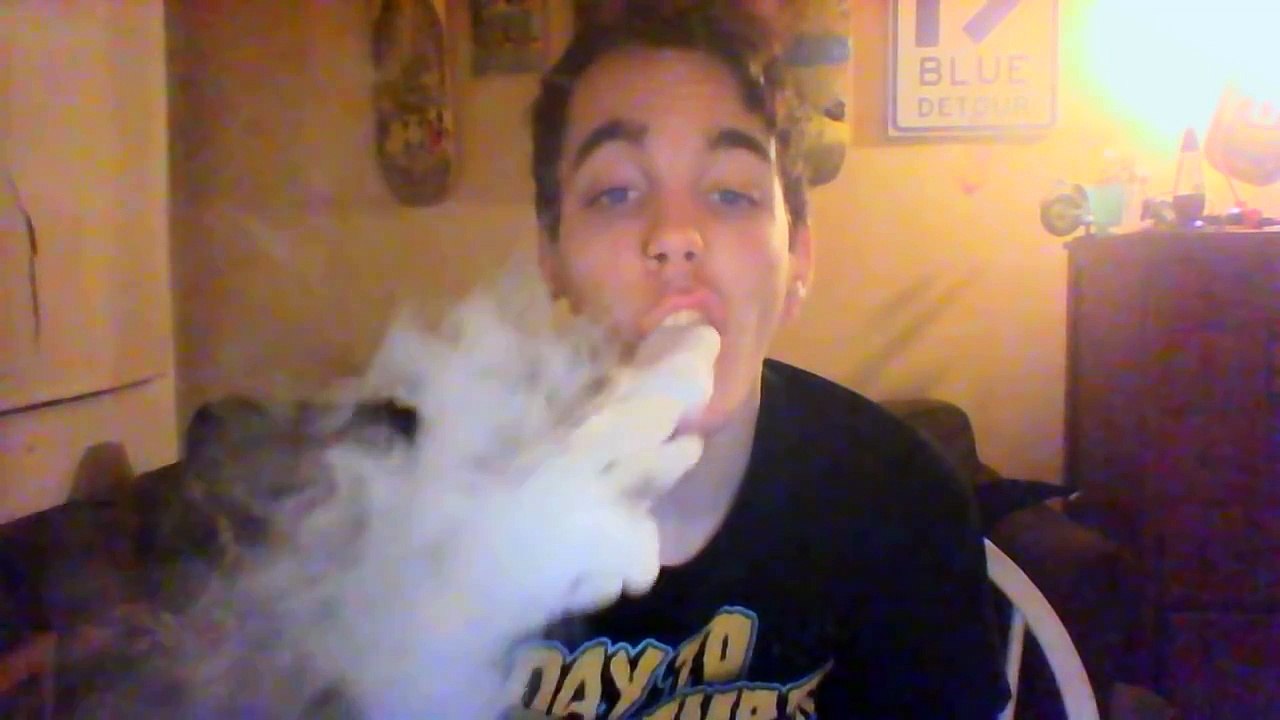got a vape .-.
