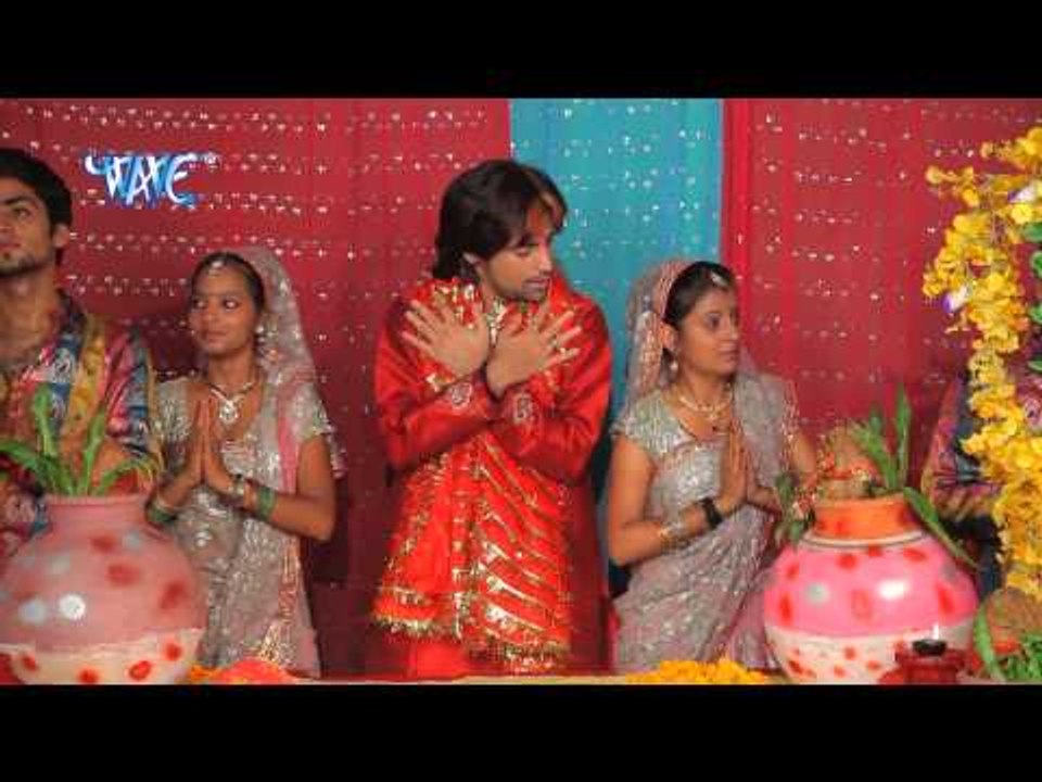 Aitu Ghare Ae Maiya | अईतु घरे ऐ मईया | Rakesh Mishra | Bhojpuri Devi Geet Bhajan 2015