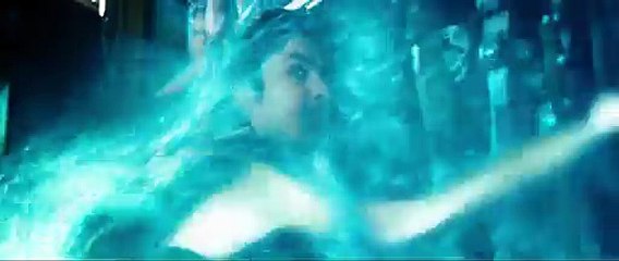 Warcraft - Film Clip: Medivh Finds Khadgar Snooping In The Library