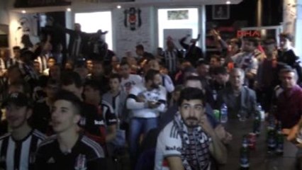 Beşiktaş'ın Şampiyonluğunu Almanya'da Kutladılar