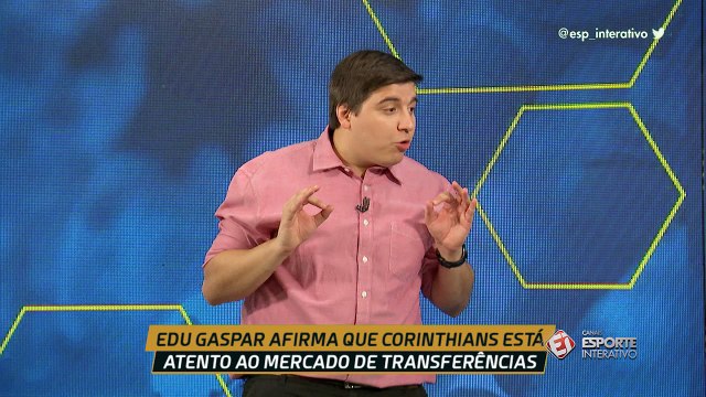 Paulo Bento chega a Belo Horizonte