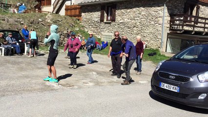 Meme les passants font quelques minutes la zumba à Fontgillarde
