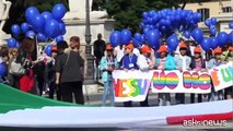 Festa d'Europa a Roma con mega bandiere, Mogherini - è casa nostra
