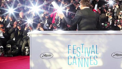 Cannes 2016  || Aishwarya Rai Has A Fitting Message For TROLLERS Before Walking The Red Carpet || Vianet Media