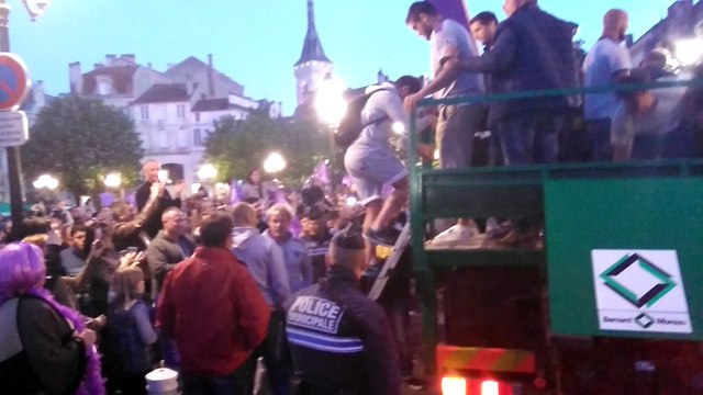 Rugby : Angoulême en liesse après la montée du SA XV en Pro D2