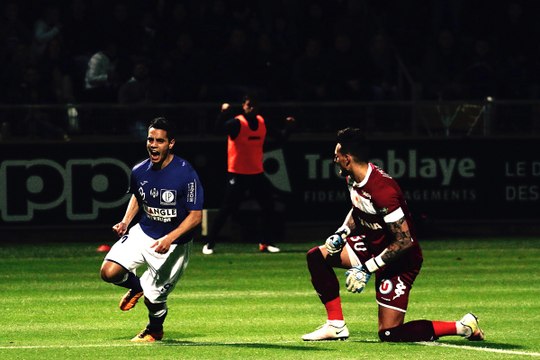 Le but du record de Ben Yedder à Angers