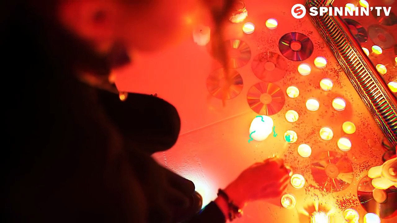 univz-lucid dreaming