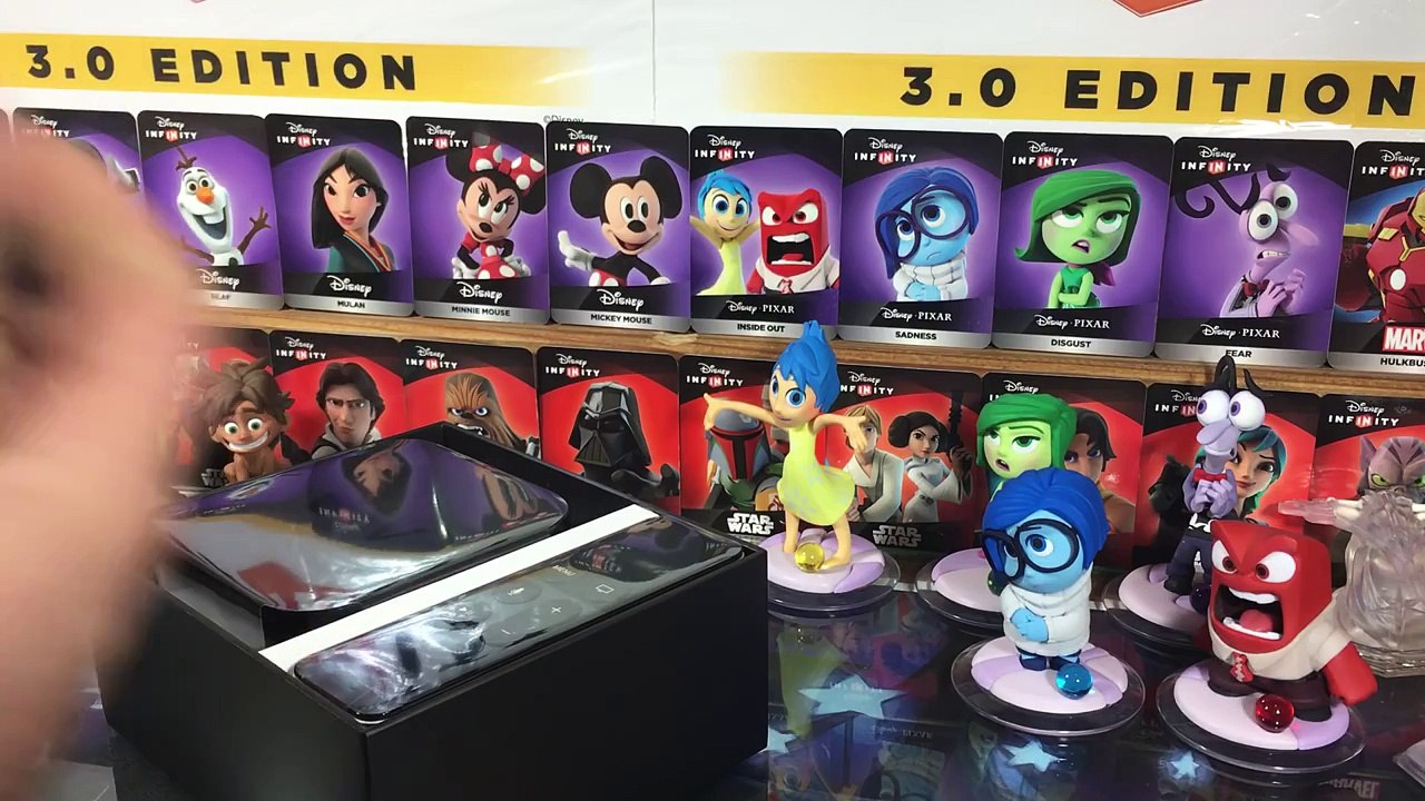 Apple TV Unboxing (4th Gen) - Disney Infinity 3.0