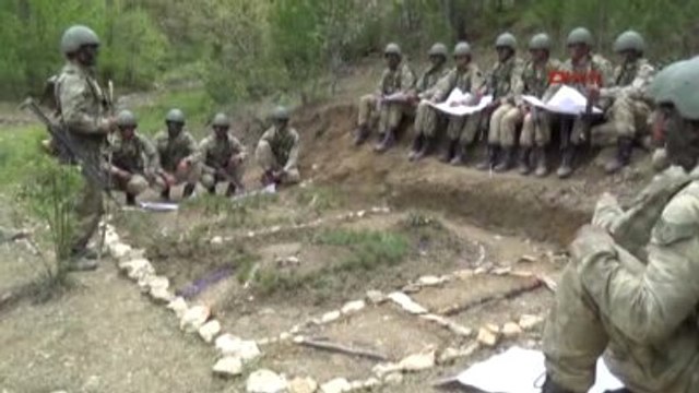 Isparta Eğirdir'de Komandoların Nefes Kesen Eğitimi