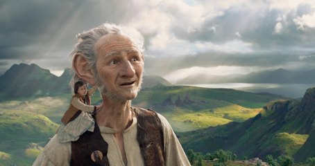 LE BGG - Le Bon Gros Géant - Bande-annonce 2 - VOST (Steven Spielberg)