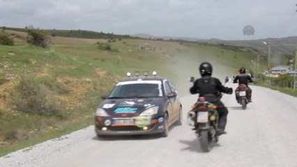 Allgaue-Orient Dostluk ve Barış Rallisi" Ekibi Sivas'ta