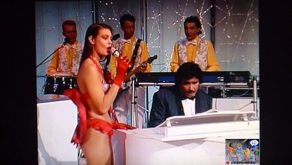 Amy canta Time After Time a Colpo Grosso