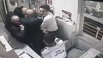 Eski bakan Bayraktar özel güvenlik görevlisine saldırdı