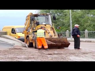 Shkodër - Reshjet përmbytin rrugën 114 mln euro të Shirokës, pa mbrojtje anësore