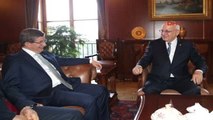 Başbakan Davutoğlu, TBMM Başkanı İsmail Kahraman'a Veda Ziyaretinde Bulundu