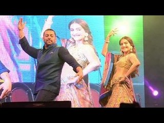 Salman Khan Dancing Garba With Sonam On Prem Ratan Dhan Payo Title Song
